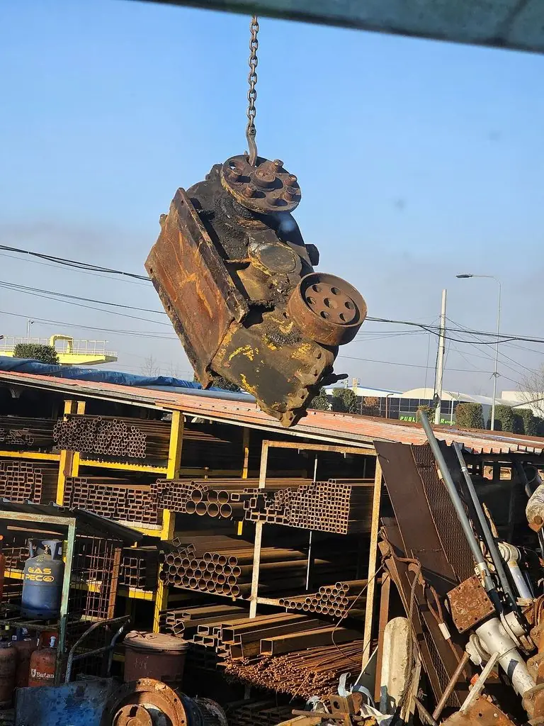 Reductor industrial 460 kg: cuplajul cu flanșă și roata de pe arbore