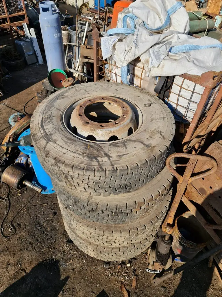 Jante+ Anvelope tractiune 315/80 R22.5 – poza 5